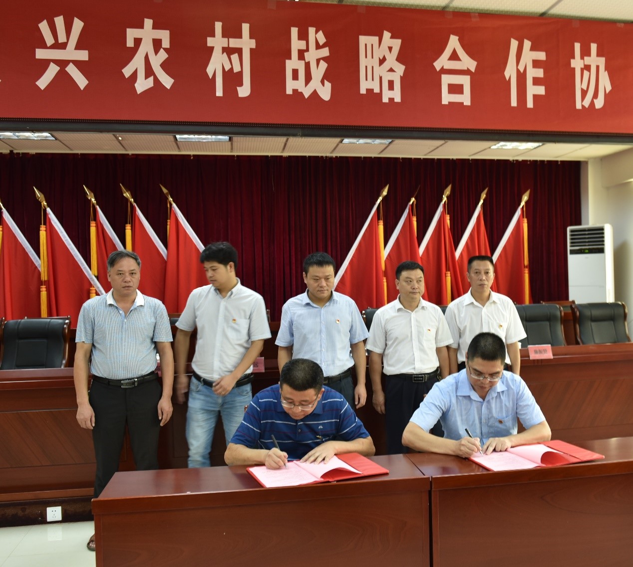 福建金森踐行”綠水青山就是金山銀山“ 推進毛竹林經營碳匯項目開發 福建金森踐行”綠水青山就是金山銀山“ 推進毛竹林經營碳匯項目開發